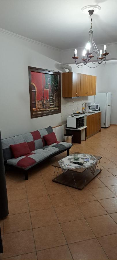 Appartement Luis Relaxing House At Meteora à Kalambaka Extérieur photo